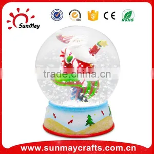 Hight Quality Custom Made Resin Christmas Santa Snowman Snow Globes thumbnail-3