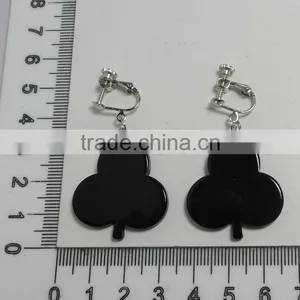 Creative Poker Ear Ring, Hot Selling Ear Ring With Red Heart Pendants, New Launch Popular Poker Ear Ring thumbnail-3