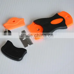 Window Scraper With 1.5 Inch Double Side Plastic Razor Blade thumbnail-1