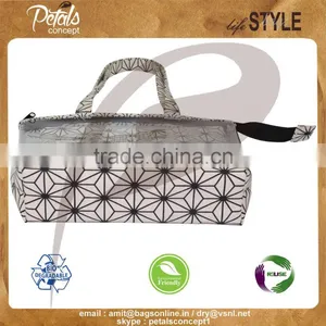 PVC See Through Tote Bag With Canvas Hand Pouch for Travel thumbnail-2
