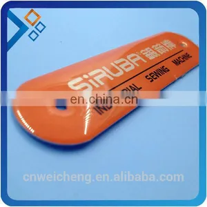 Fashion Customized Gold Metal Label thumbnail-1