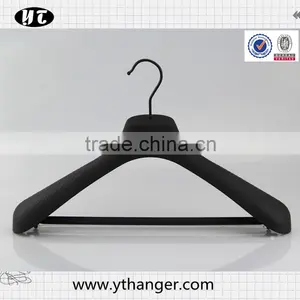 Antislip Luxury Plastic Rubber Hanger With Clips for Suits thumbnail-2