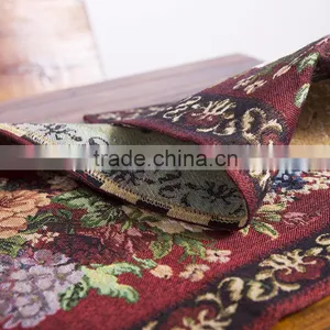 PLUS Embroidered Xmas Table Runner thumbnail-2