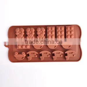 Silicone Icing Mold thumbnail-1