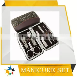 Travel Manicure Kit thumbnail-1