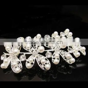 Wedding Pearl Hair Combs thumbnail-1