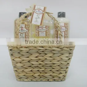 Bubble Bath and Body Scrub Bath Gift Set/Spa Set thumbnail-1