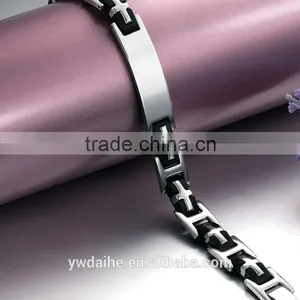 Daihe the Latest Stainless Steel&genuine Silicone Bracelet for Men thumbnail-2