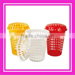 Plastic Laundry Basket With Lid thumbnail-1