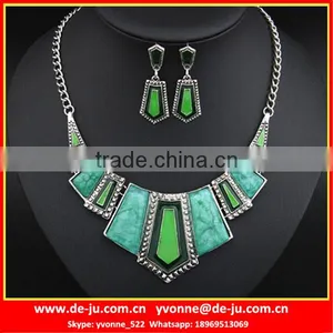 Green Square Stone Cheap Necklace And Earring Sets thumbnail-1