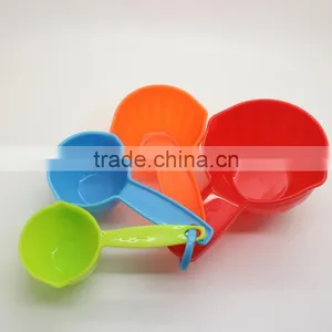 Kitchen Tool Plastic Measuring Cup Set 4 for Cooking Tools Measuring Cup Plastic thumbnail-1