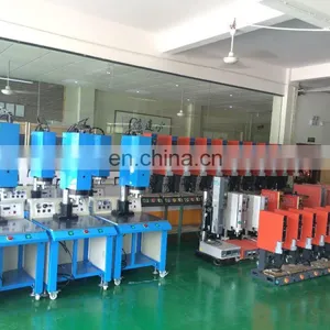 15KHz High Power Ultrasonic Welding Machine With Noise Enclosure thumbnail-3