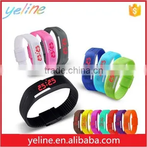 Factory Sell Water-proof Silicone Watch for Pupil Teenage, Man's Led Watch thumbnail-6
