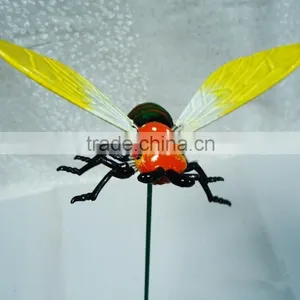 Supply Plastic Small Insect Bee Toy thumbnail-1