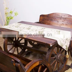 PLUS Big Flower Embroidery Table Runner thumbnail-1