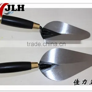 Bricklaying Trowel With Wooden Handle thumbnail-1
