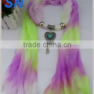 Latest Fashion New Design Peach Heart Pendant Scarf thumbnail-1