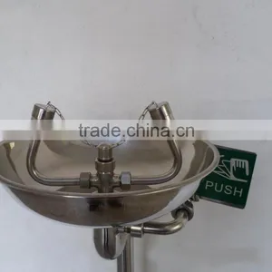 Emergency Eye Wash and Shower Used in Paint Factory thumbnail-2