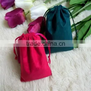 Jewelry Velvet Gift Pouches thumbnail-1