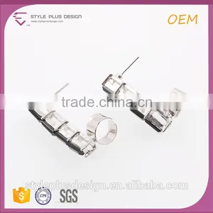 E73348K17 Silver Plated Fast Sale Women Studs Guitar Earring Anim Sex Famous Brand White And Black Rectangle Rhinestone Earring thumbnail-2