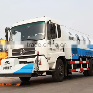 High-pressure Water Circuit Road Cleaning Truck thumbnail-1