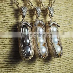 Peanut Pearl Pendant thumbnail-3
