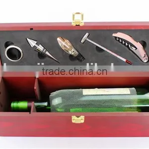 Luxury Wine Accessories Set Made in China thumbnail-1