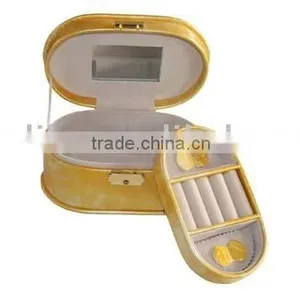 Leather Jewelry Box thumbnail-1