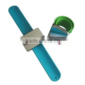 Magnetic Clip Holder Bracelet HBM016 thumbnail-1