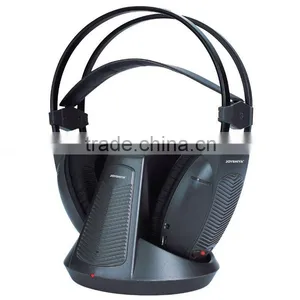 UHF Stereo Wireless Headphone thumbnail-1