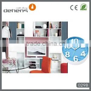 DEHENG Cheap Embossed 12'' Plastic Wall Clock Promotional Gift Clock thumbnail-3