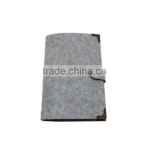 China Factory Wholesale Felt Notebooks and Diary With Clasp thumbnail-2