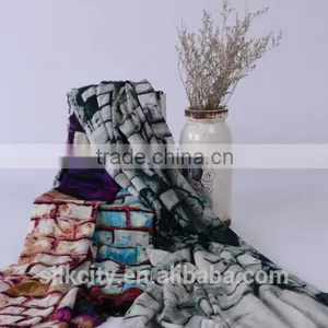 Fashion Hot Selling Custom Printed Cashmere Shawl thumbnail-1