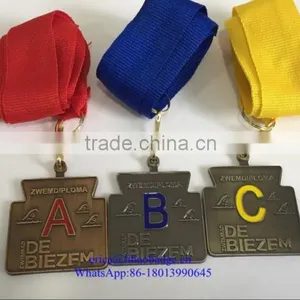 Wholesales Metal Gold Custom Sport Medals With Ribbon thumbnail-6