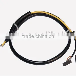 Cable Assembly With Carbon Plate Carries Signals Used in Industrial Equipment thumbnail-1