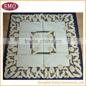 Hot Selling New Design Embroidery Elegant Wedding Tablecloths thumbnail-1