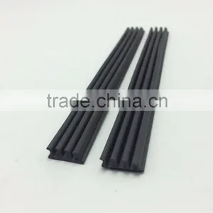 Anti-ozone Rubber Industrial Door Trim Seal thumbnail-2