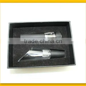 Fashionable Bar Tool Wine Set thumbnail-1