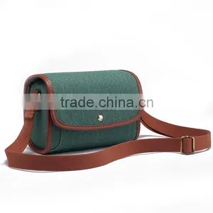 Wholesale Dropship Leather Vintage Camera Bag thumbnail-2