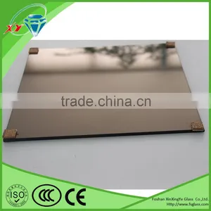 China Supplier the Best Low-iron Tempered Glass thumbnail-1