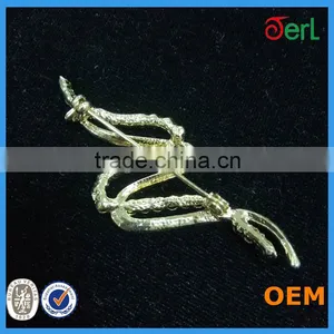 2016 Spring Trend Golden Jewelry Curved Rhinestone Brooch for Garment Decoration thumbnail-2