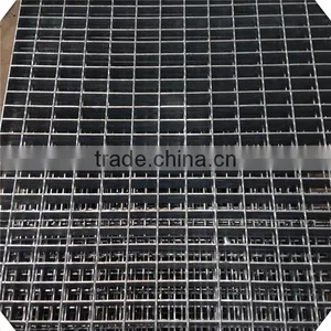 Qiangyu Hot Sale Galvanized Welded Wire Mesh / Epoxy Coated Welded Wire Mesh thumbnail-3
