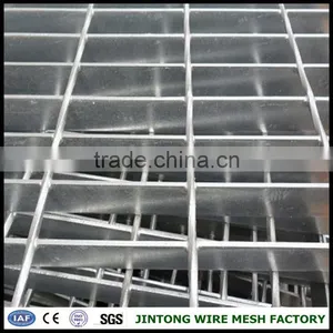 High Quality Galvanized Steel Grating Outdoor Metal Door Mat Steel Grating for Construction thumbnail-1