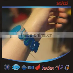 MDW62 Waterproof Silicone RFID Wristband/bracelet for Swimming Pool,Water Parks,Sporting Venues thumbnail-5
