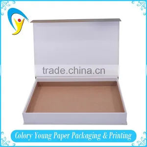 Clamshell Magnetic Closure Cardboard Box For Cosmetic thumbnail-1