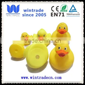 Novelty Flashing Light up PVC Plastic Water Duck Yellow Rubber Duck thumbnail-2