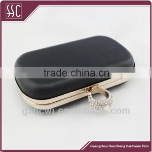 16.3x9.6cm Shiny Light Gold Classical Box Purse Frame With Diamond Ring Head thumbnail-1