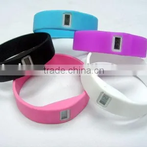 Silicone Wristwatches thumbnail-1