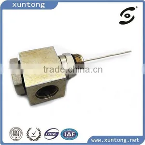 90 Degree Pin Type Connector thumbnail-1