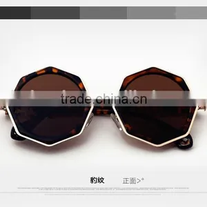 Hot Sale Multilateral Sunglasses Loving Heart Temple Sun Glasses,fashion Sunglasses thumbnail-4